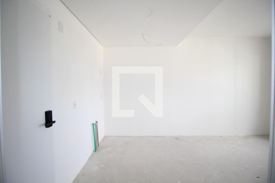 Studio de kitnet/studio à venda com 0 quarto, 30m² em Jardim do Salso, Porto Alegre