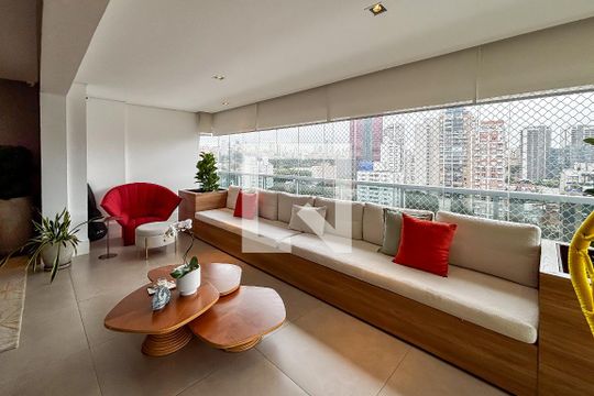 Apartamento à venda com 4 quartos, 253m² em Pinheiros, São Paulo
