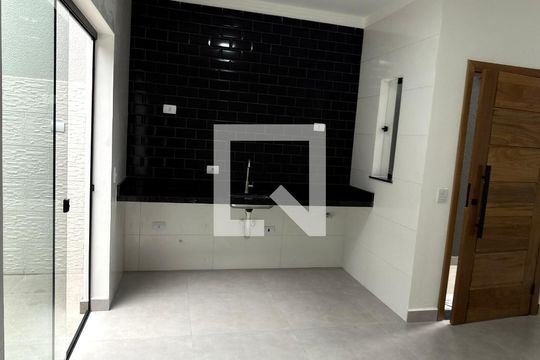 Sala/cozinha de casa à venda com 2 quartos, 88m² em Vila Curuçá, Santo André