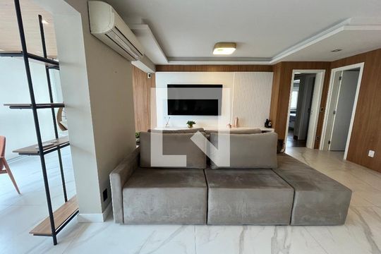 Sala de apartamento para alugar com 3 quartos, 350m² em Casa Verde, São Paulo