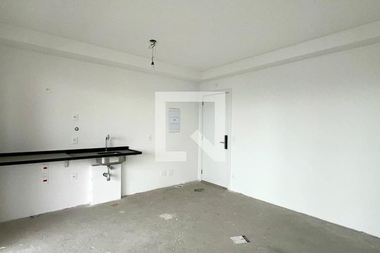 Sala de apartamento à venda com 2 quartos, 67m² em Pinheiros, São Paulo