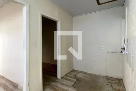 Casa para alugar com 2 quartos, 78m² em Chácara das Rosas, Cachoeirinha