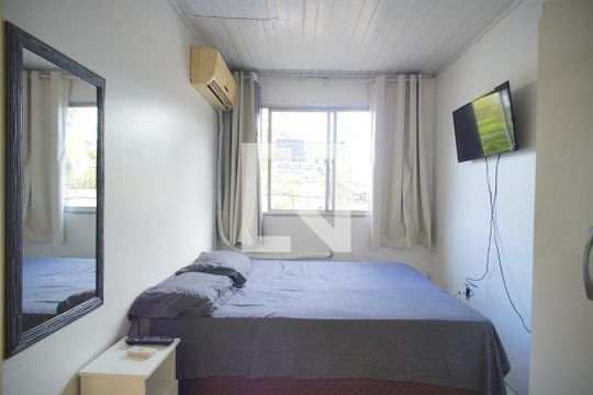 Sala/Quarto de kitnet/studio para alugar com 1 quarto, 35m² em Centro, São Leopoldo