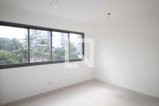 Sala de apartamento à venda com 2 quartos, 65m² em Jardim do Salso, Porto Alegre