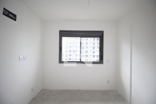 Suíte 1 de apartamento à venda com 2 quartos, 65m² em Jardim do Salso, Porto Alegre