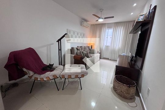 Sala de casa de condomínio à venda com 3 quartos, 269m² em Vargem Grande, Rio de Janeiro
