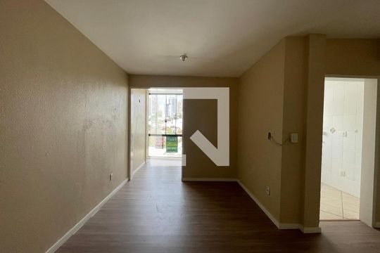Apartamento à venda com 2 quartos, 67m² em Centro, Novo Hamburgo