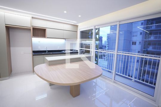 Apartamento à venda com 2 quartos, 62m² em Setor Bueno, Goiânia