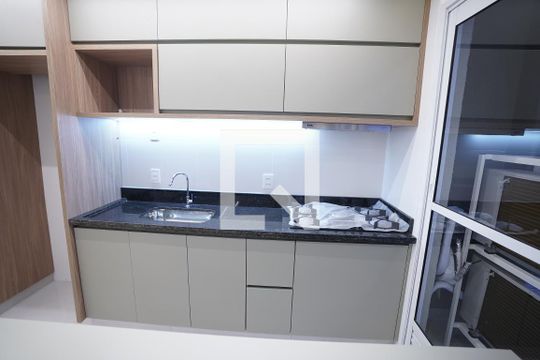Apartamento à venda com 2 quartos, 62m² em Setor Bueno, Goiânia