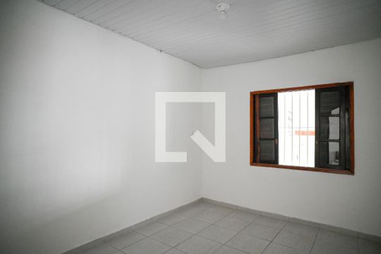 Quarto 2 de casa para alugar com 2 quartos, 80m² em Jardim Seckler, São Paulo