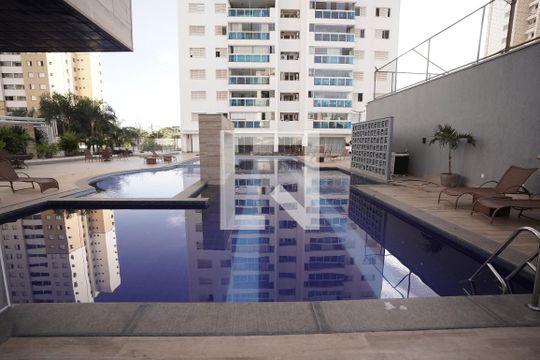 Apartamento para alugar com 3 quartos, 159m² em Residencial Eldorado, Goiânia