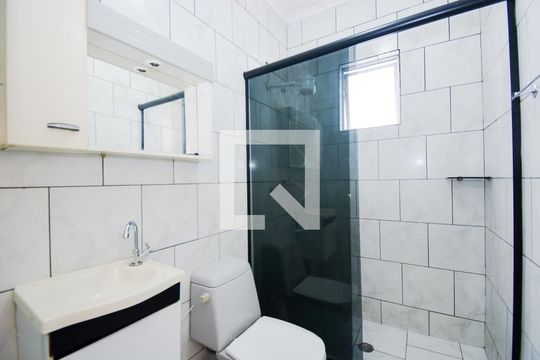 Banheiro de apartamento à venda com 1 quarto, 48m² em Macedo, Guarulhos