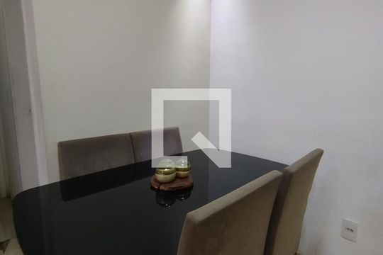 Sala de apartamento à venda com 2 quartos, 46m² em Itaquera, São Paulo