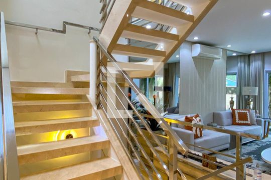 Sala de casa de condomínio à venda com 4 quartos, 600m² em Tucuruvi, São Paulo