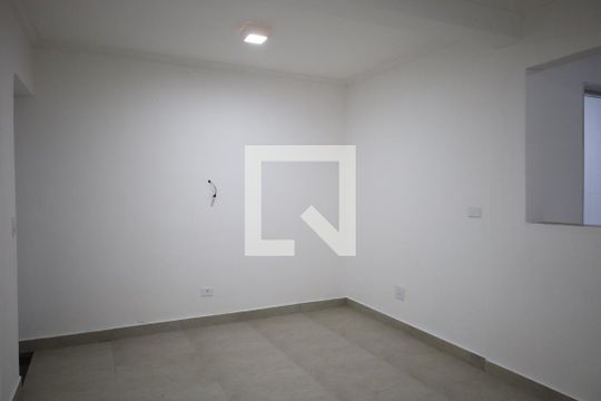 Casa para alugar com 2 quartos, 72m² em Cidade Dutra, São Paulo