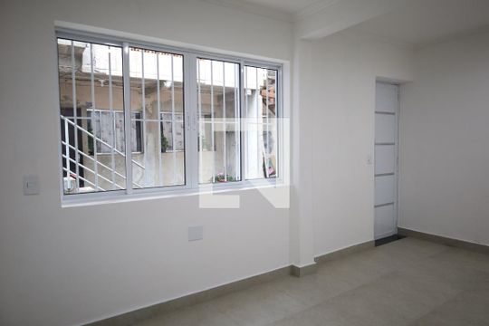 Casa para alugar com 2 quartos, 72m² em Cidade Dutra, São Paulo