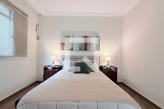 Quarto 1 de casa à venda com 3 quartos, 290m² em Alto Caiçaras, Belo Horizonte