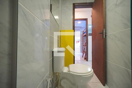 Banheiro de casa para alugar com 1 quarto, 30m² em Praia do Santinho, Florianópolis