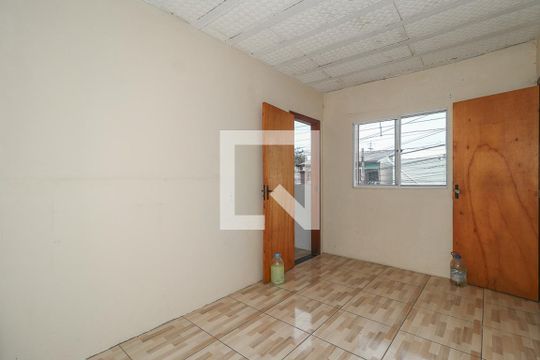 Quarto de apartamento para alugar com 1 quarto, 50m² em Costa E Silva, Porto Alegre