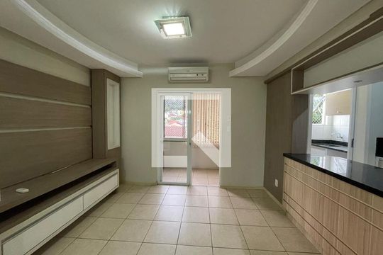 Apartamento para alugar com 2 quartos, 70m² em Vila Nova, Novo Hamburgo