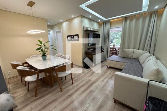 Sala de apartamento à venda com 3 quartos, 98m² em Jardim Iracema, Barueri