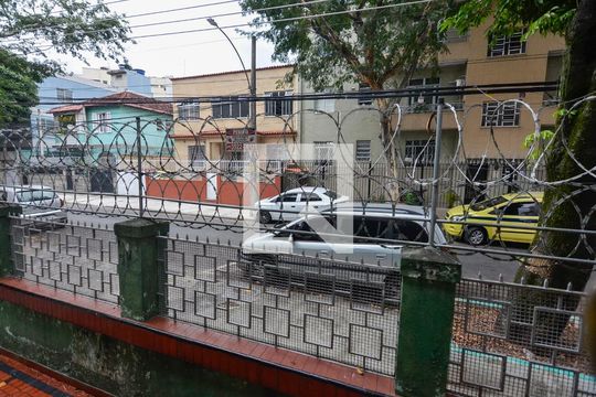 Sala de casa para alugar com 4 quartos, 300m² em Rio Comprido, Rio de Janeiro
