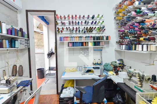 Quarto 1 de casa para alugar com 4 quartos, 300m² em Rio Comprido, Rio de Janeiro