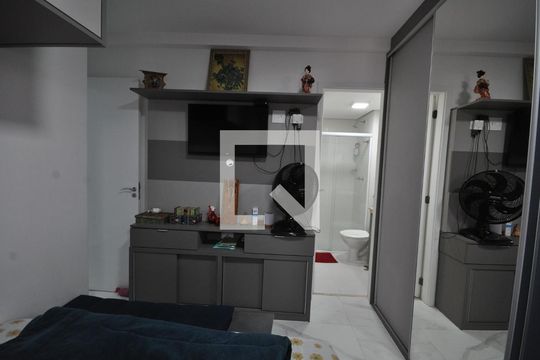 Quarto Suíte de apartamento à venda com 2 quartos, 74m² em Vila Gustavo, São Paulo