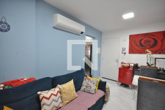 Sala de apartamento à venda com 2 quartos, 74m² em Vila Gustavo, São Paulo