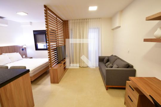 Kitnet/Studio para alugar com 1 quarto, 46m² em Centro, Campinas
