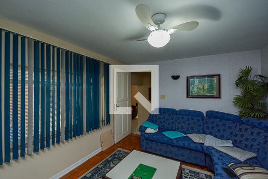 Sala de TV de casa à venda com 4 quartos, 360m² em Vila Anhanguera, São Paulo