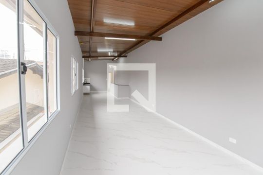 Casa para alugar com 3 quartos, 140m² em Jardim Ana Rosa, Taubaté