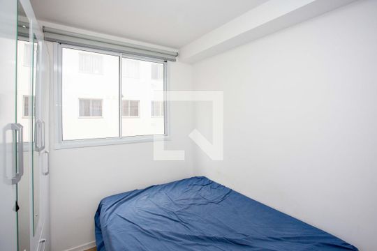 Quarto 1 de apartamento para alugar com 2 quartos, 35m² em Jardim Miriam, São Paulo