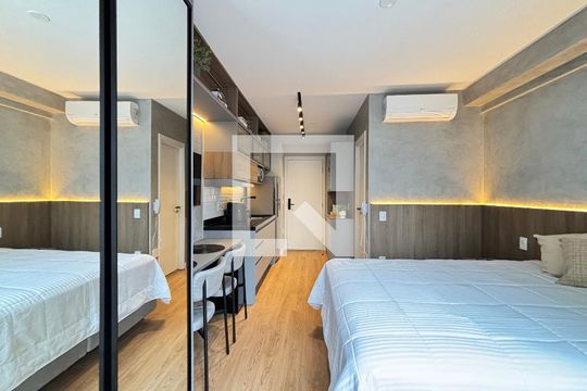 Studio de kitnet/studio à venda com 1 quarto, 24m² em Vila Olímpia, São Paulo