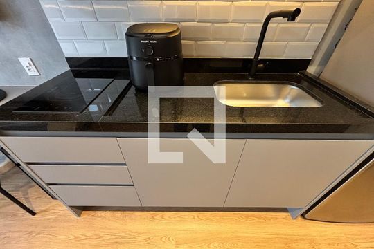 Studio de kitnet/studio à venda com 1 quarto, 24m² em Vila Olímpia, São Paulo