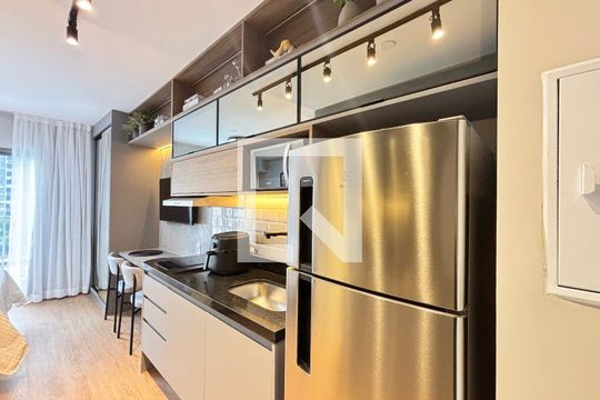 Studio de kitnet/studio à venda com 1 quarto, 24m² em Vila Olímpia, São Paulo