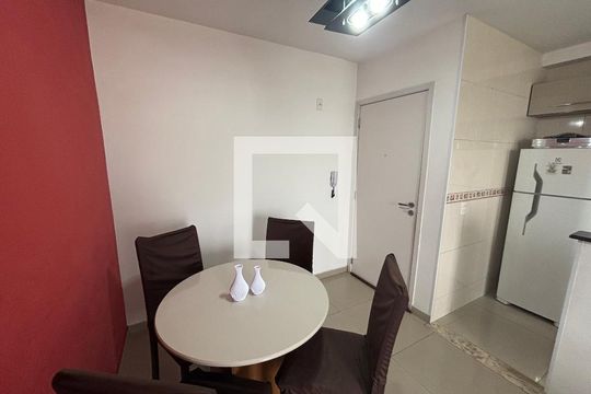 Sala de apartamento à venda com 2 quartos, 47m² em Vila Zefira, São Paulo