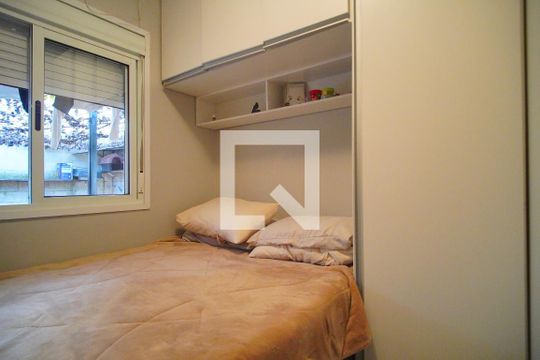 Quarto 2 de casa de condomínio à venda com 3 quartos, 55m² em Feitoria, São Leopoldo