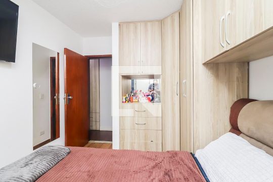 Quarto 1 de apartamento à venda com 2 quartos, 58m² em Vila Jacuí, São Paulo