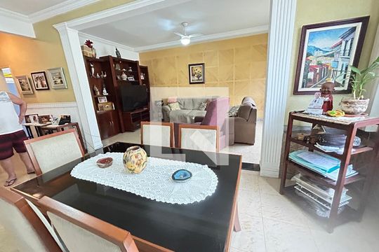 Sala 1 de casa à venda com 6 quartos, 341m² em Vila Valqueire, Rio de Janeiro