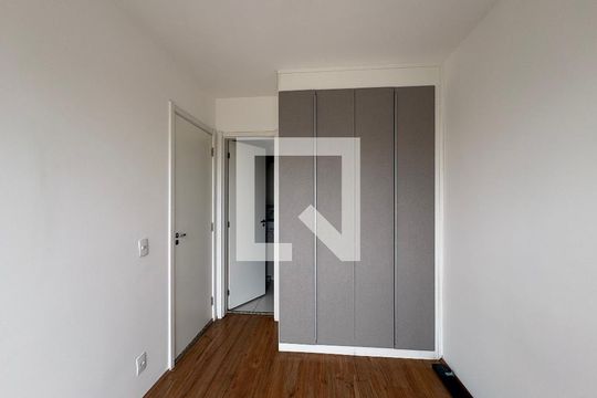 Quarto de apartamento à venda com 1 quarto, 31m² em Vila Palmeiras, São Paulo