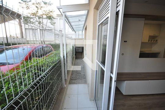 Área privativa de apartamento para alugar com 2 quartos, 43m² em Vila Guilherme, São Paulo