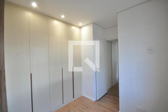 Quarto 1 de apartamento para alugar com 2 quartos, 43m² em Vila Guilherme, São Paulo