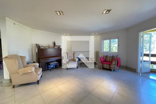 Sala de casa à venda com 5 quartos, 650m² em Parque dos Principes, São Paulo
