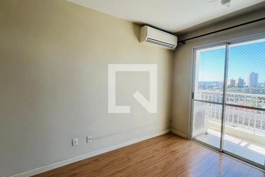 Sala de apartamento à venda com 3 quartos, 74m² em Vila Industrial (campinas), Campinas