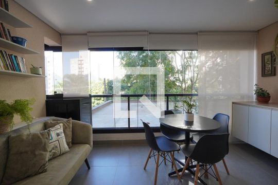 Varanda de apartamento à venda com 2 quartos, 71m² em Vila Mariana, São Paulo