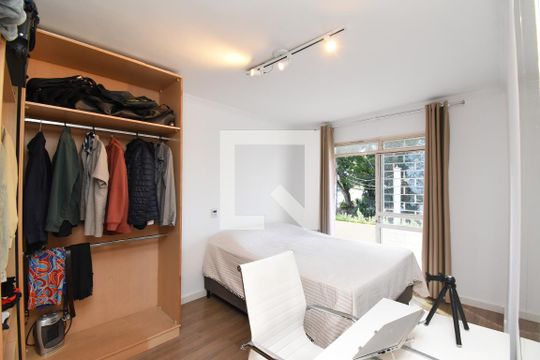 Suíte de casa à venda com 3 quartos, 166m² em Ahú, Curitiba