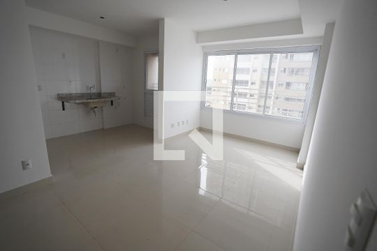 Apartamento à venda com 3 quartos, 76m² em Jardim Europa, Goiânia
