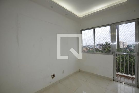 Sala de apartamento à venda com 2 quartos, 78m² em Vila Valqueire, Rio de Janeiro