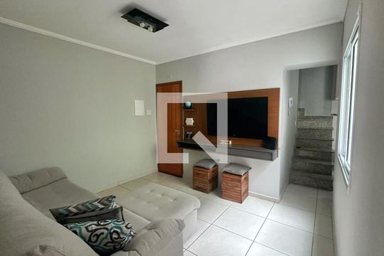 Sala de apartamento à venda com 2 quartos, 110m² em Jardim Santo Antônio, Santo André